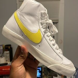 Nike Blazer vintage 77 white yellow